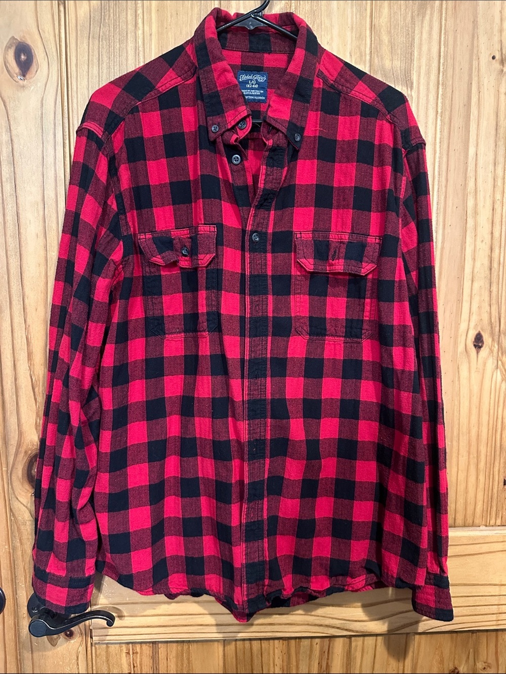 Faded Glory Red and Black Plaid Button-Up Shirt